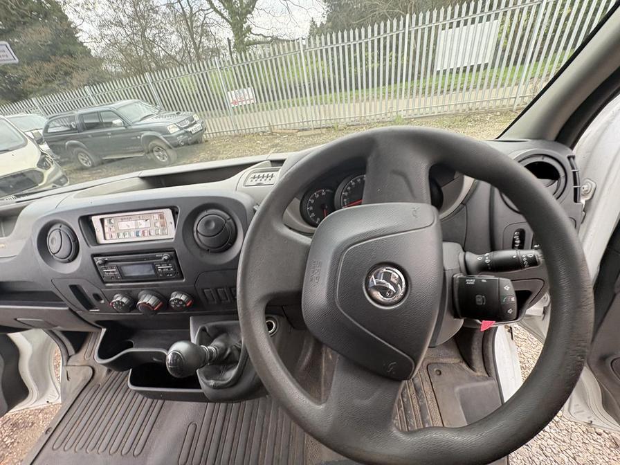 2018 Vauxhall Movano – Model: Movano L3H2 F3500 CDTi – SJ67YTK