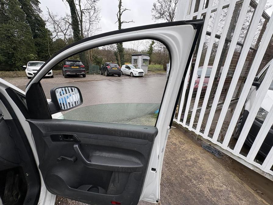 2012 Volkswagen Caddy – Model: Caddy C20 TDI 75 – LG62FTC