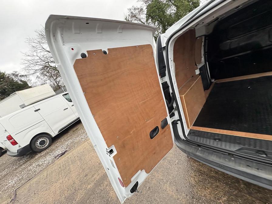 2017 Renault Kangoo Maxi – Model: Kangoo Maxi LL21 Business Energy dCi – BF67KLU