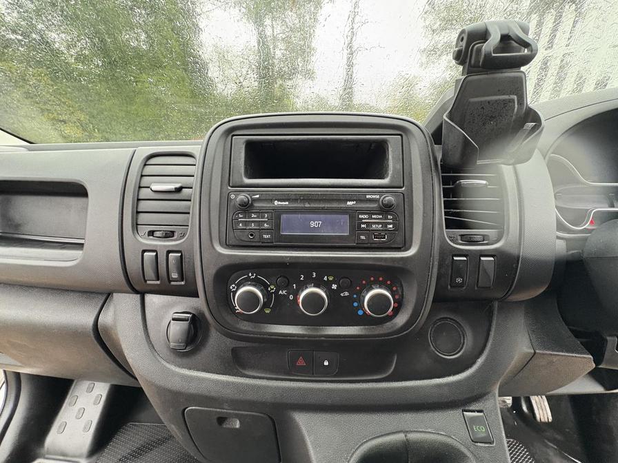 2021 Renault Trafic – Model: Trafic LL30 Business+ Energy dCi – YS21GCK