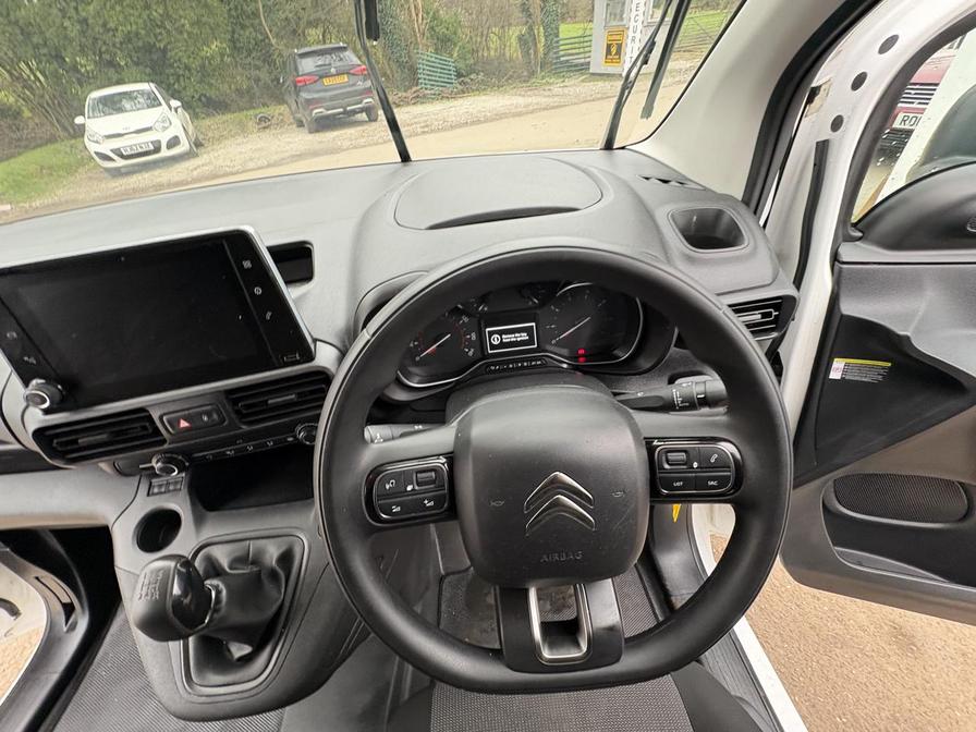 2020 Citroen Berlingo – Model: Berlingo 1000 Driver Blue HDi S/S – YC70XEV