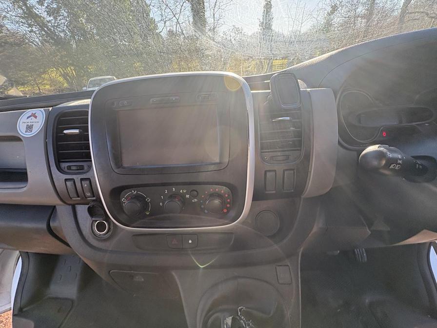 2016 Renault Trafic – Model: Trafic SL27 Business dCi – RF66AVO