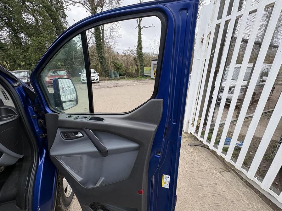 2016 Ford Transit Custom – Model: Transit Custom 340 Limited – PF66OZH