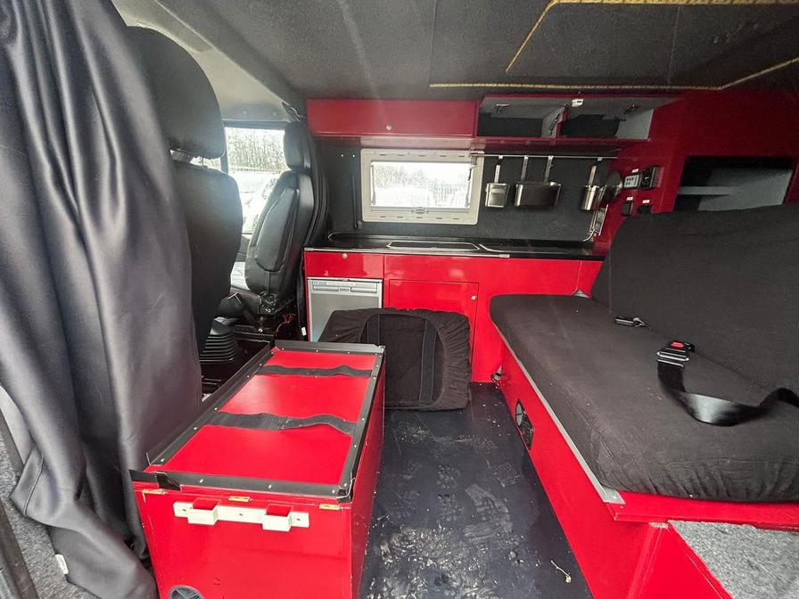 2004 Ford Transit – Model: Transit 300 SWB TD – LD04VYV