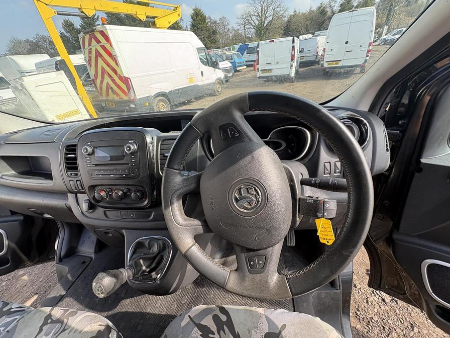2018 Vauxhall Vivaro – Model: Vivaro  2700 Sportive CDTI – ML68RKJ