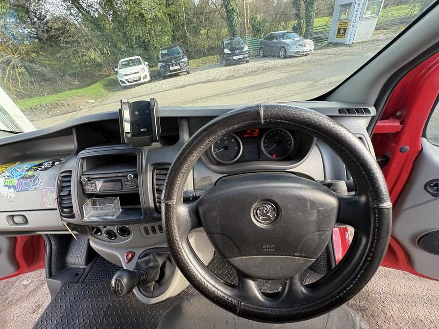2013 Vauxhall Vivaro – Model: Vivaro 2900 ecoFLEX CDTi LWB – WV13TWF