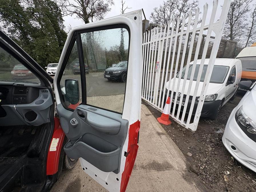 2011 Ford Transit – Model: Transit 85 T280 MWB FWD – SP11LGY