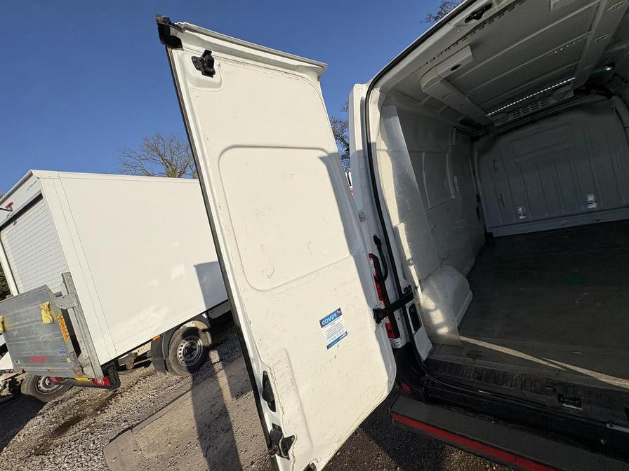 2018 Renault Master – Model: Master LM35 Business Energy dCi – MJ68ANR