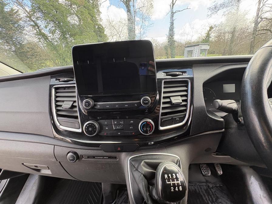 2019 Ford Transit Custom – Model: Transit Custom 300 Limited – AP19WWE