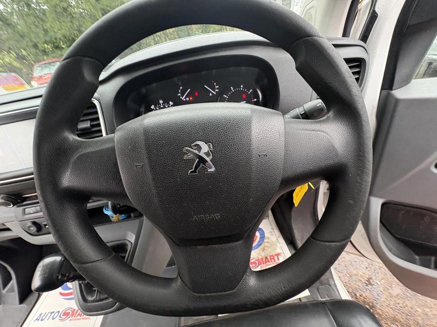 2017 Peugeot Expert – Model: Expert Professional Long Blue HDi – KU67VZZ