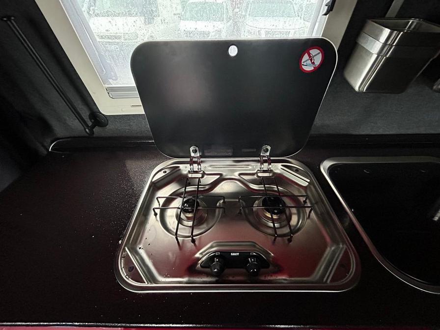 2004 Ford Transit – Model: Transit 300 SWB TD – LD04VYV