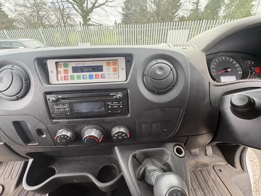 2018 Vauxhall Movano – Model: Movano L3H2 F3500 CDTi – SJ67YTK