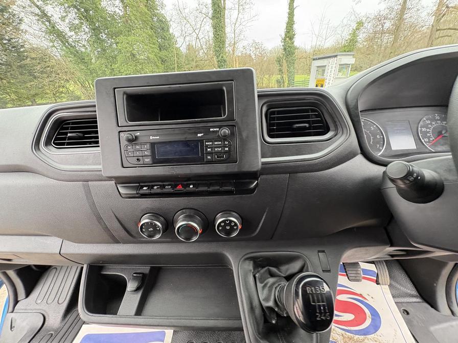 2019 Renault Master – Model: Master MM35 Business Energy dCi – YE69ROH