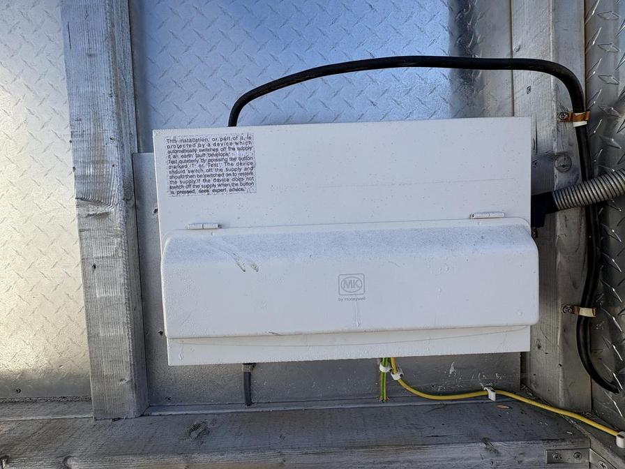 2012   – Model:  – CN62DPF