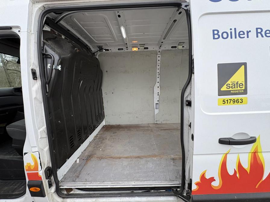 2020 Renault Master – Model: Master 35 LWB – LT20AZC