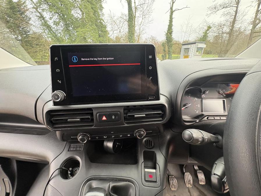 2020 Citroen Berlingo – Model: Berlingo 650 Enterprise Blue HDi S/S – CA70DWJ