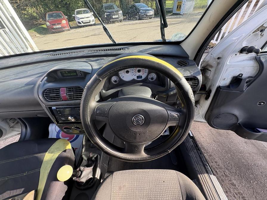 2007 Vauxhall Combo – Model: Combo 2000 CDTi 16v – FP07KFR