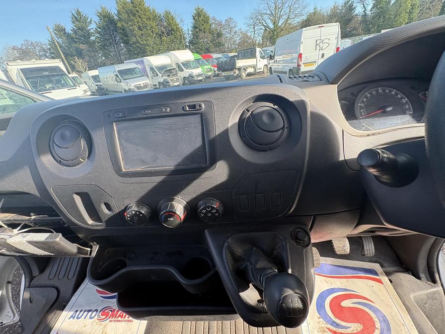 2016 Vauxhall Movano – Model: Movano F3500 L3H3 CDTI – WD16ZRU