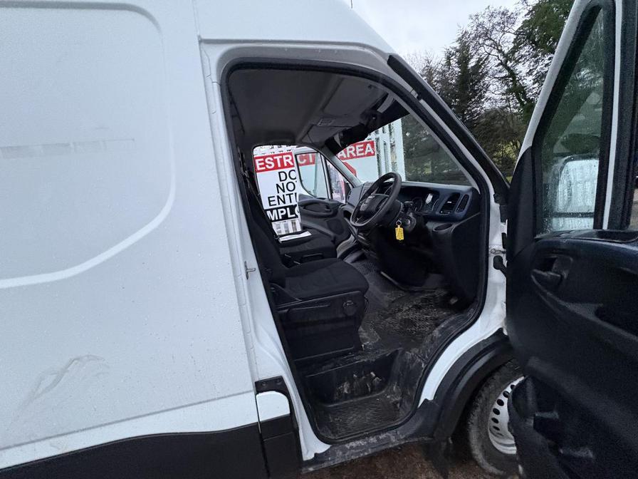 2021 Iveco Daily – Model: Daily 35S14b Auto – PXZ8712