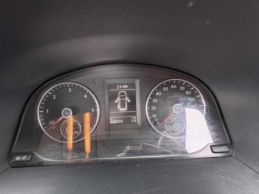 2014 Volkswagen Caddy – Model: Caddy C20 Trendline TDI Semi-Auto – RE14NJO