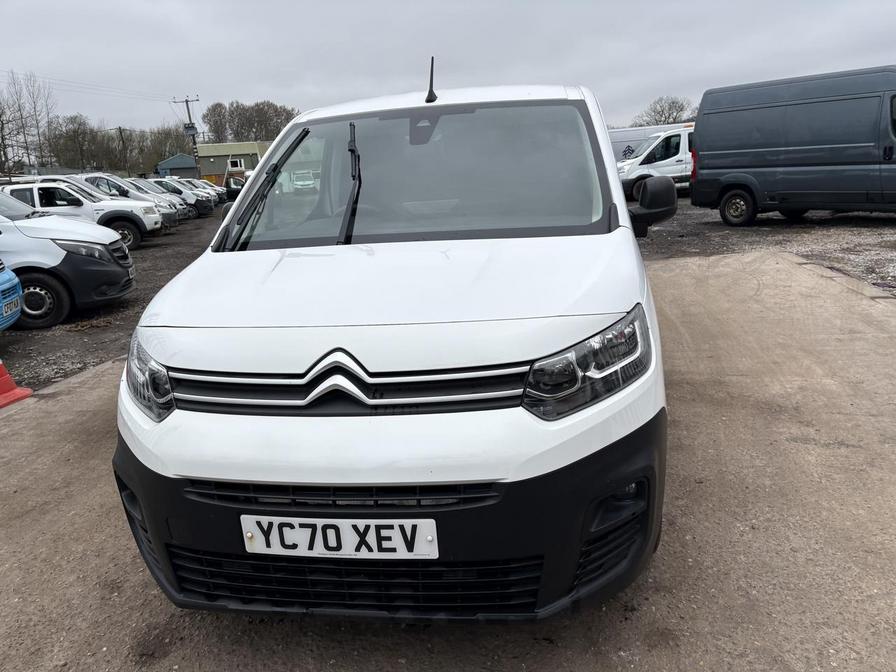2020 Citroen Berlingo – Model: Berlingo 1000 Driver Blue HDi S/S – YC70XEV