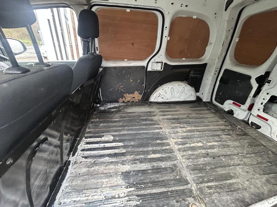 2015 Mercedes-Benz Citan – Model: Citan 109 CDi BlueEfficiency – SB15UBA