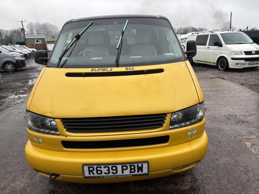 1997 Volkswagen Caravelle – Model: Caravelle Auto SWB – R639PBW