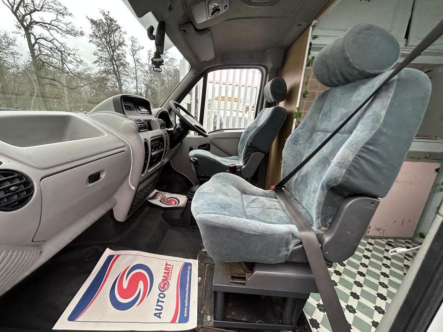 2002 Renault Master – Model: Master 120.35 dCi LWB – JS51OLS