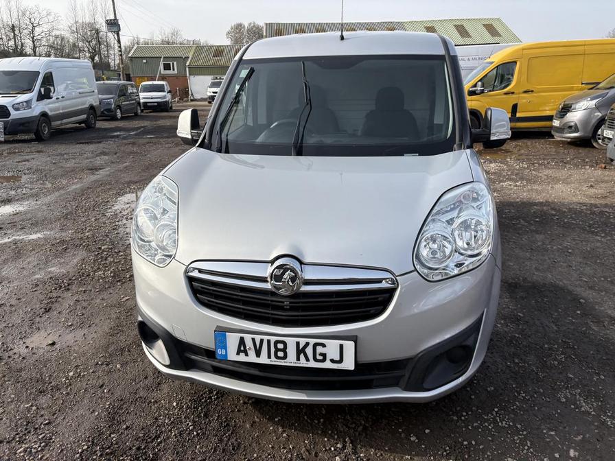 2018 Vauxhall Combo – Model: Combo 2000 Sportive CDTi – AV18KGJ
