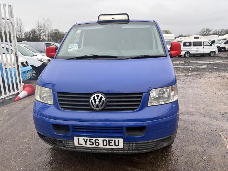 2006 Volkswagen Transporter – Model: Transporter T30 130 TDI SWB A – LY56OEU