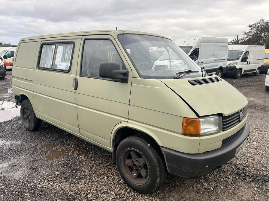 1995 Volkswagen Transporter – Model: Transporter Diesel – M649OCY