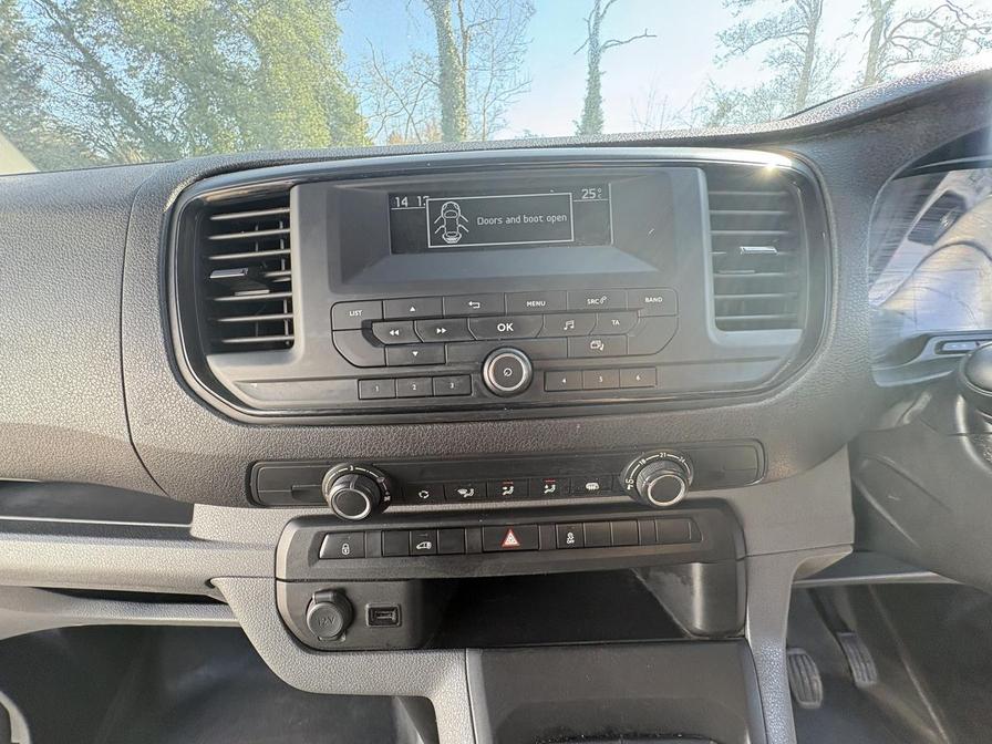 2018 Peugeot Expert – Model: Expert S Standard Blue HDi – NU18XYP