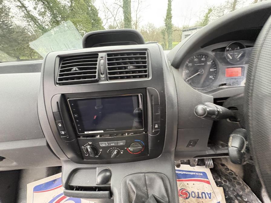 2016 Peugeot Expert – Model: Expert 1000 L1H1 Professional HDi – WH65JFU