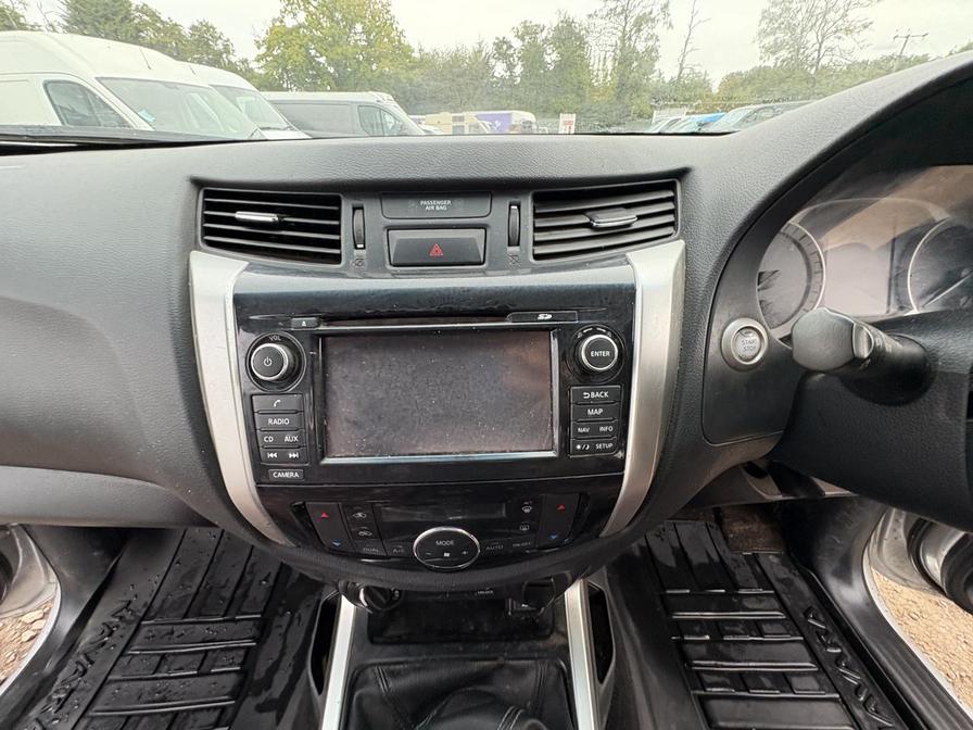 2017 Nissan Navara – Model: Navara Tekna dCi – VN17VVF