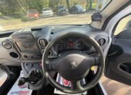 2017 Peugeot Partner – Model: Partner Professional L1 Blue HDi – LN17FTC