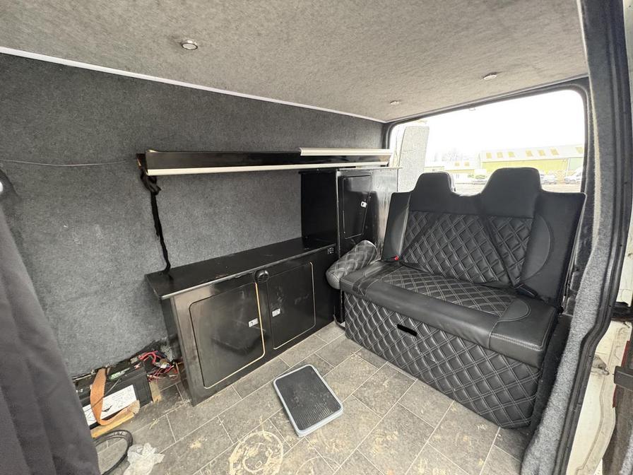 2009 Ford Transit – Model: Transit 85 T280 MWB FWD – BJ59XFX