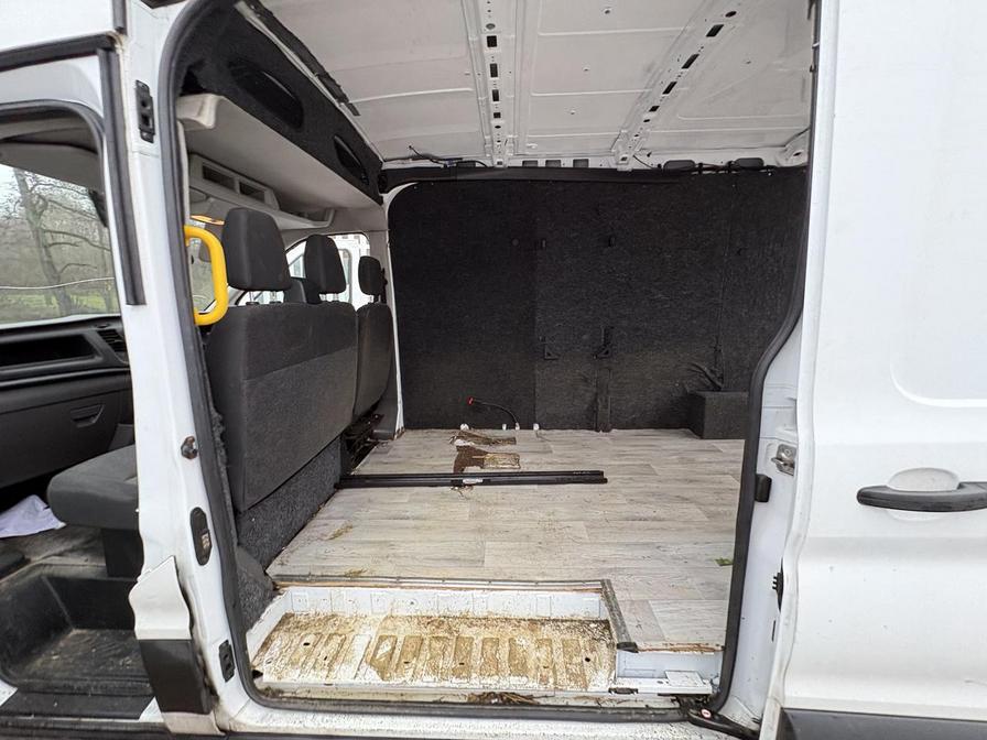 2021 Ford Transit – Model: Transit 350 Leader EcoBlue – HT70PBU