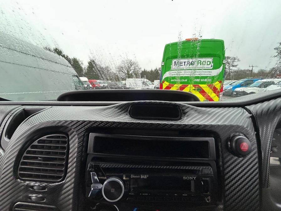 2004 Ford Transit – Model: Transit 300 SWB TD – LD04VYV