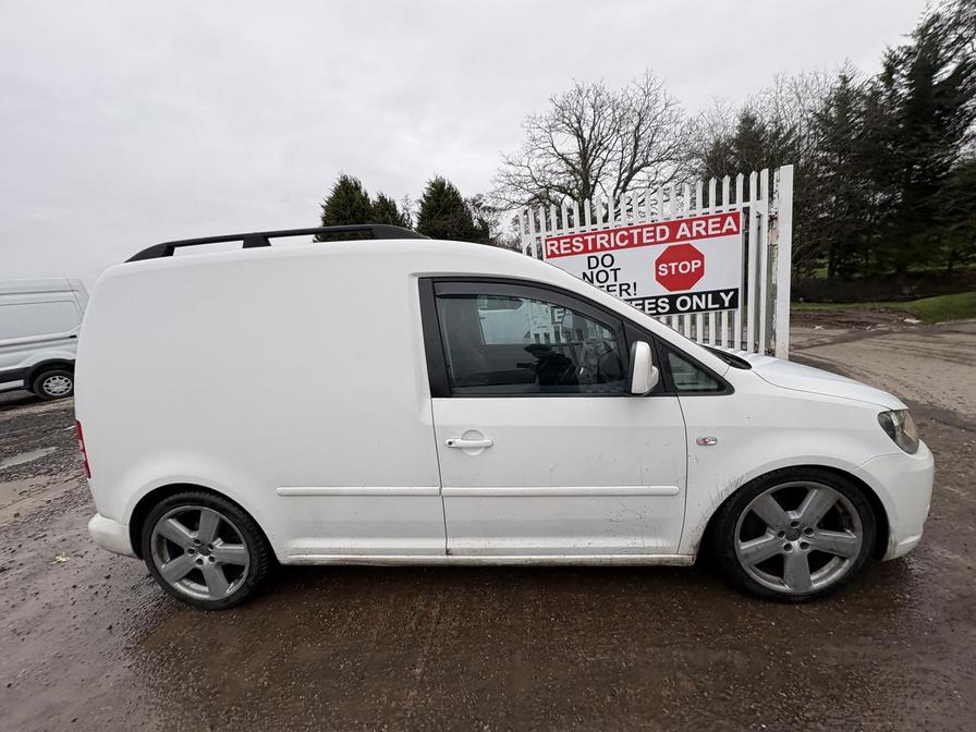 2011 Volkswagen Caddy – Model: Caddy C20 TDI 102 – RO11VHF