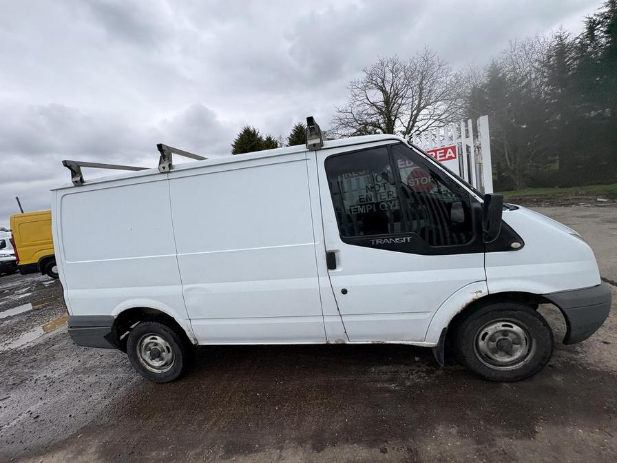 2008 Ford Transit – Model: Transit 85 T260 SWB FWD – AT57TYC