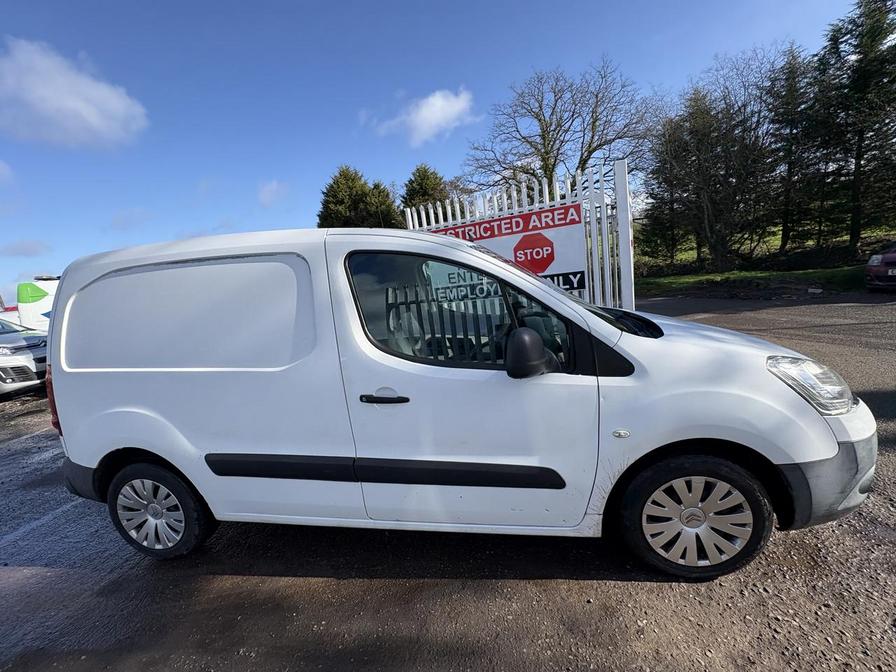 2015 Citroen Berlingo – Model: Berlingo 625 Enterprise HDi – AP64FWT