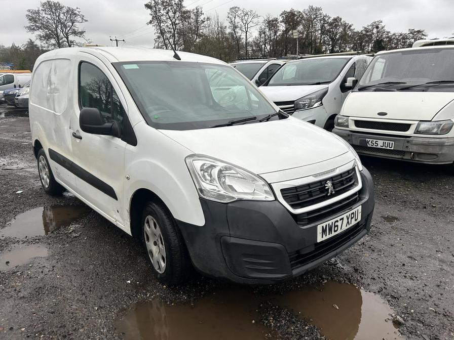 2018 Peugeot Partner – Model: Partner Professional L1 Blue HDi – MW67XPU