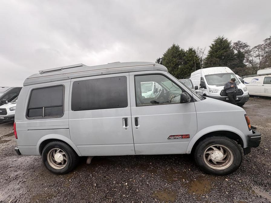 1994   – Model:  – L652MEP