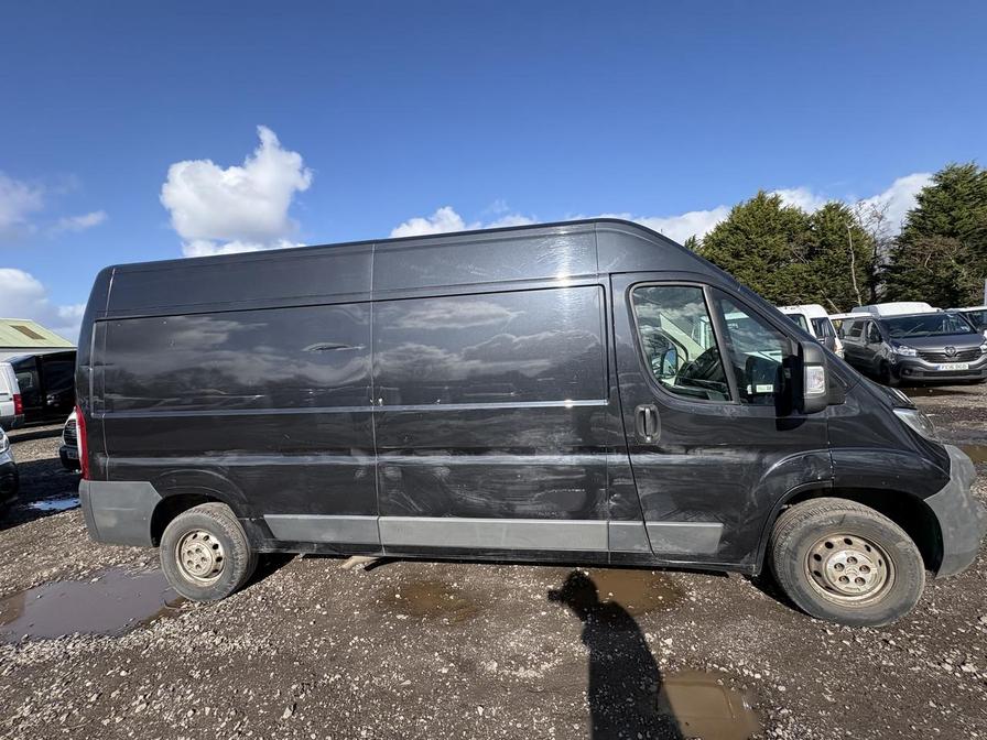 2014 Citroen Relay – Model: Relay 35 L3H2 Enterprise e-HDi – KS14UYE