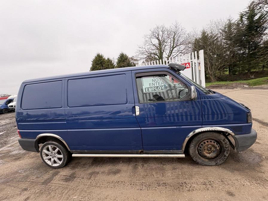 2003 Volkswagen Transporter – Model: Transporter TDI SWB – WG52FDE