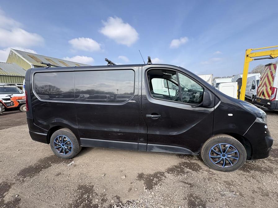 2018 Vauxhall Vivaro – Model: Vivaro  2700 Sportive CDTI – ML68RKJ