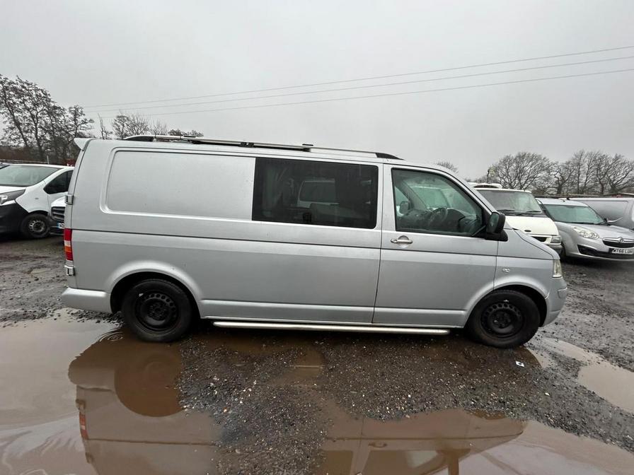 2007 Volkswagen Transporter – Model: Transporter T30 102 TDI LWB – RO57WFZ