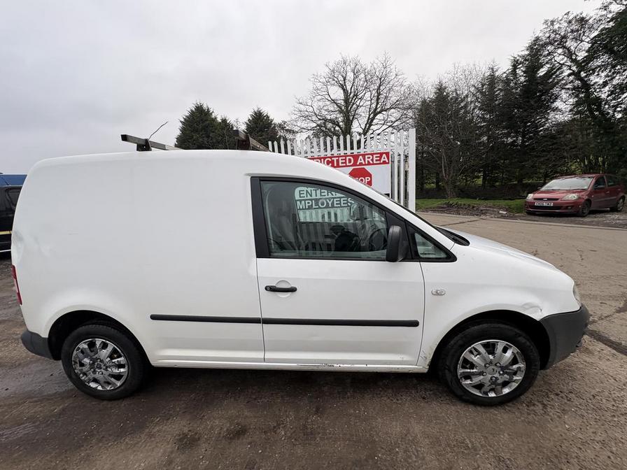 2010 Volkswagen Caddy – Model: Caddy C20 TDI 104 – PN60CZE