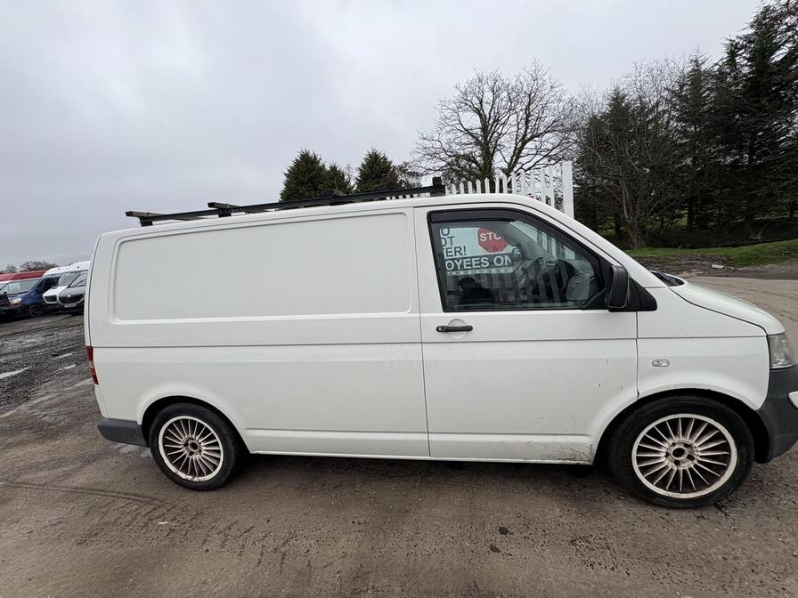 2004 Volkswagen Transporter – Model: Transporter T28 85 TDI – RJ04JPX