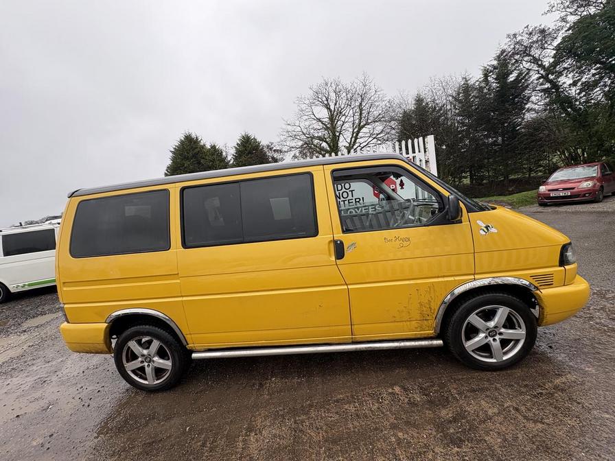 1997 Volkswagen Caravelle – Model: Caravelle Auto SWB – R639PBW